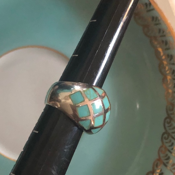 Vintage Turquoise Inlaid 925 Dome Ring - Picture 6 of 11